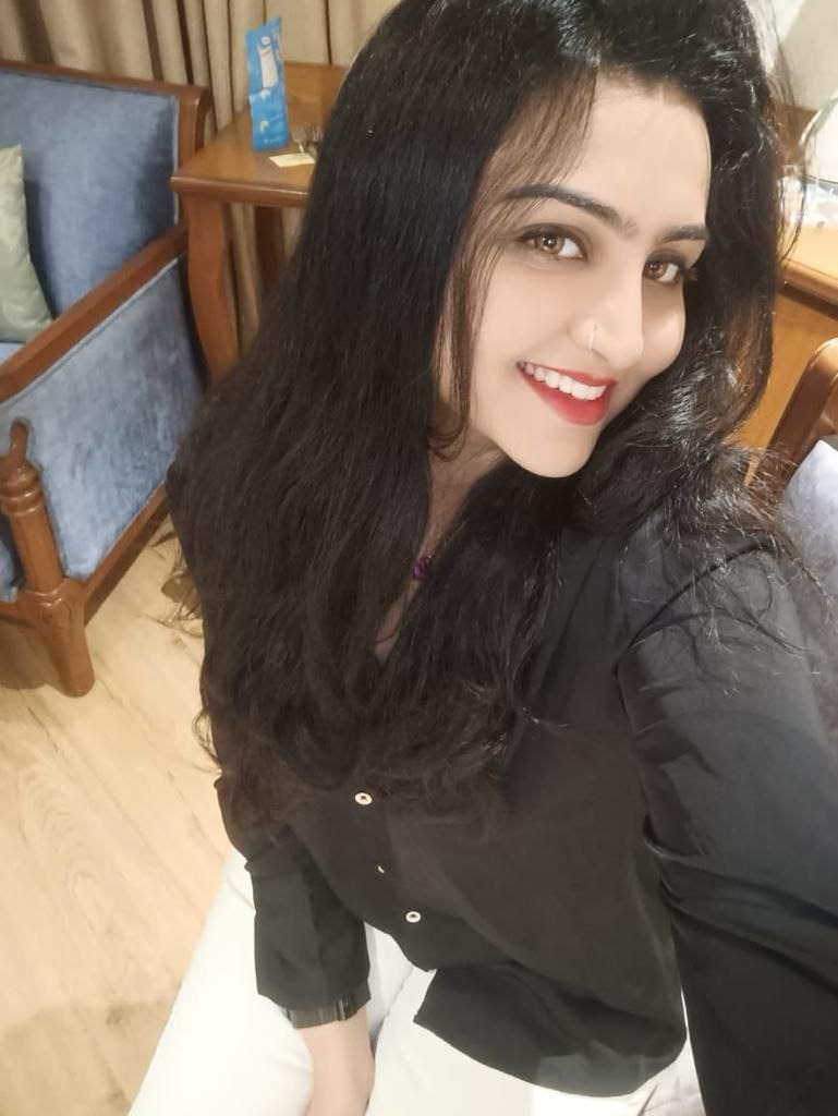 Agra Escort Service: Pay Easily With Any Payment Method Of Your Choice When You Spend The Night With The Hot Girls