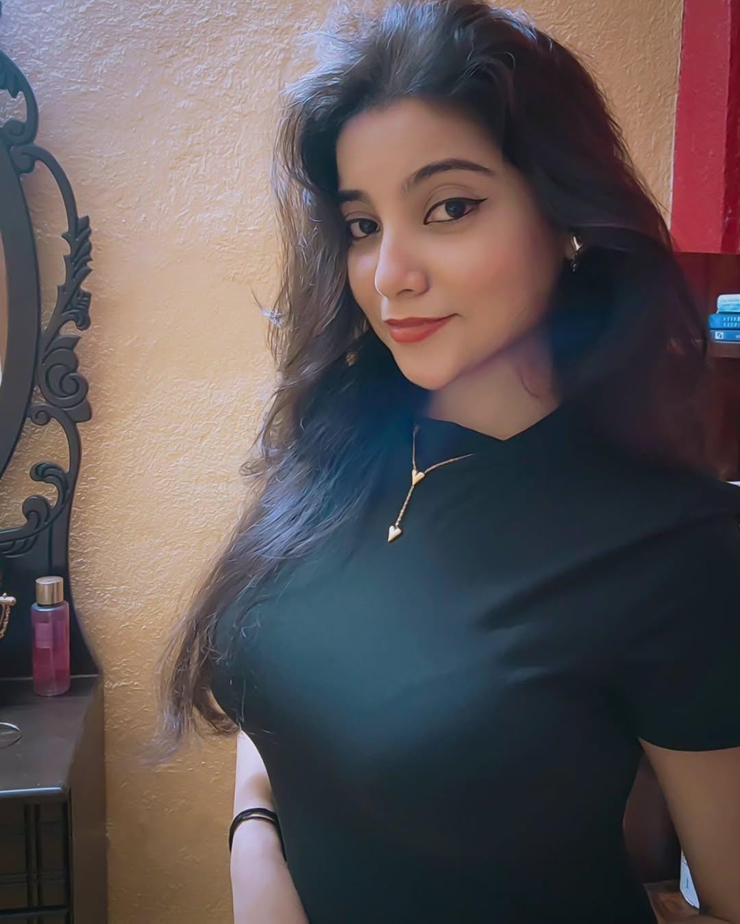 Delhi Escorts: Gratify Your Carnal Desires With The Pleasurable And Hot Bombshells Each Night