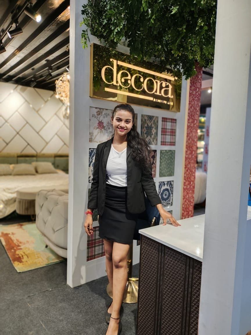 Escort Service In Meerut